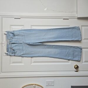 NWOT Levi's Light Blue Ribcage Boot Women's Jeans